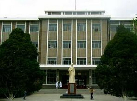 兰州大学医学院寝室宿舍条件与学校食堂环境图片