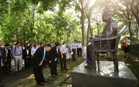 浙江大学医学院怎么样？好不好就业呢？