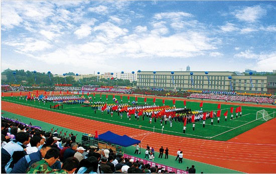 吉林农业大学寝室宿舍条件与学校食堂环境图片