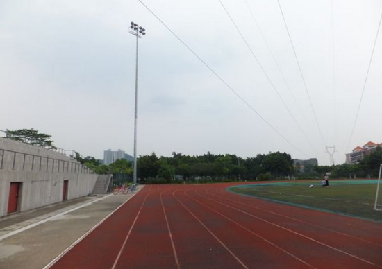 天津市药科中等专业学校寝室宿舍条件与学校食堂环境图片